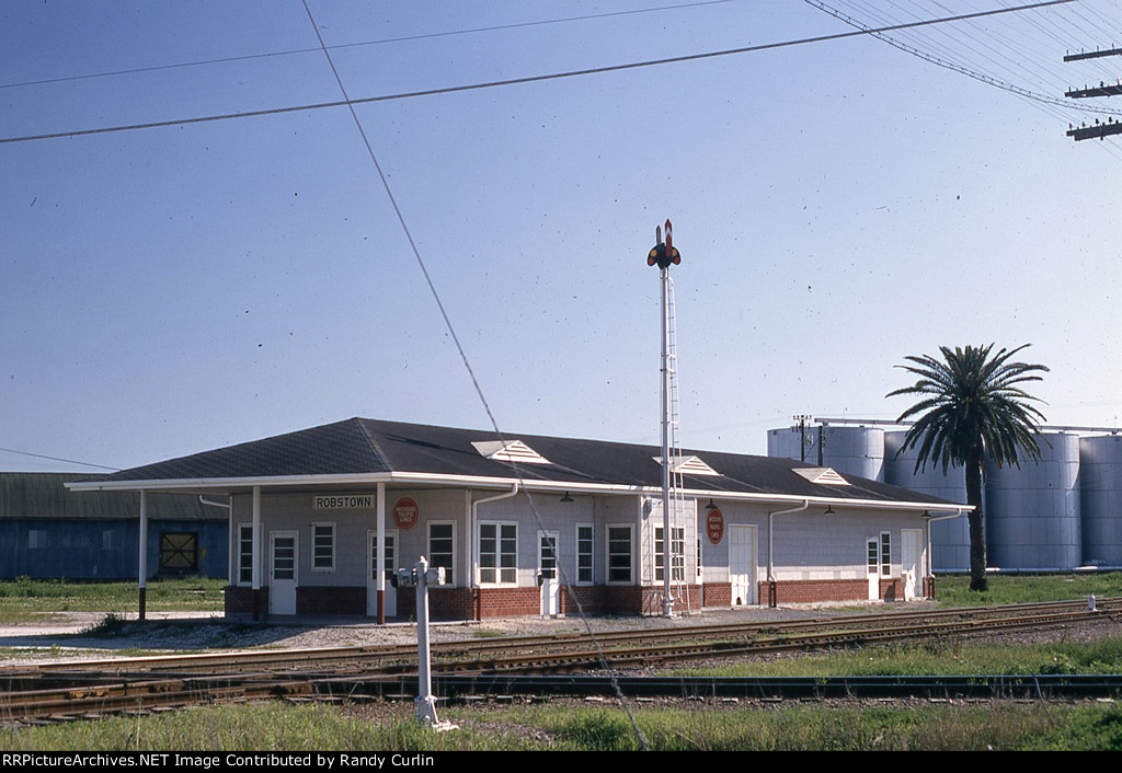 MP Robstown Depot